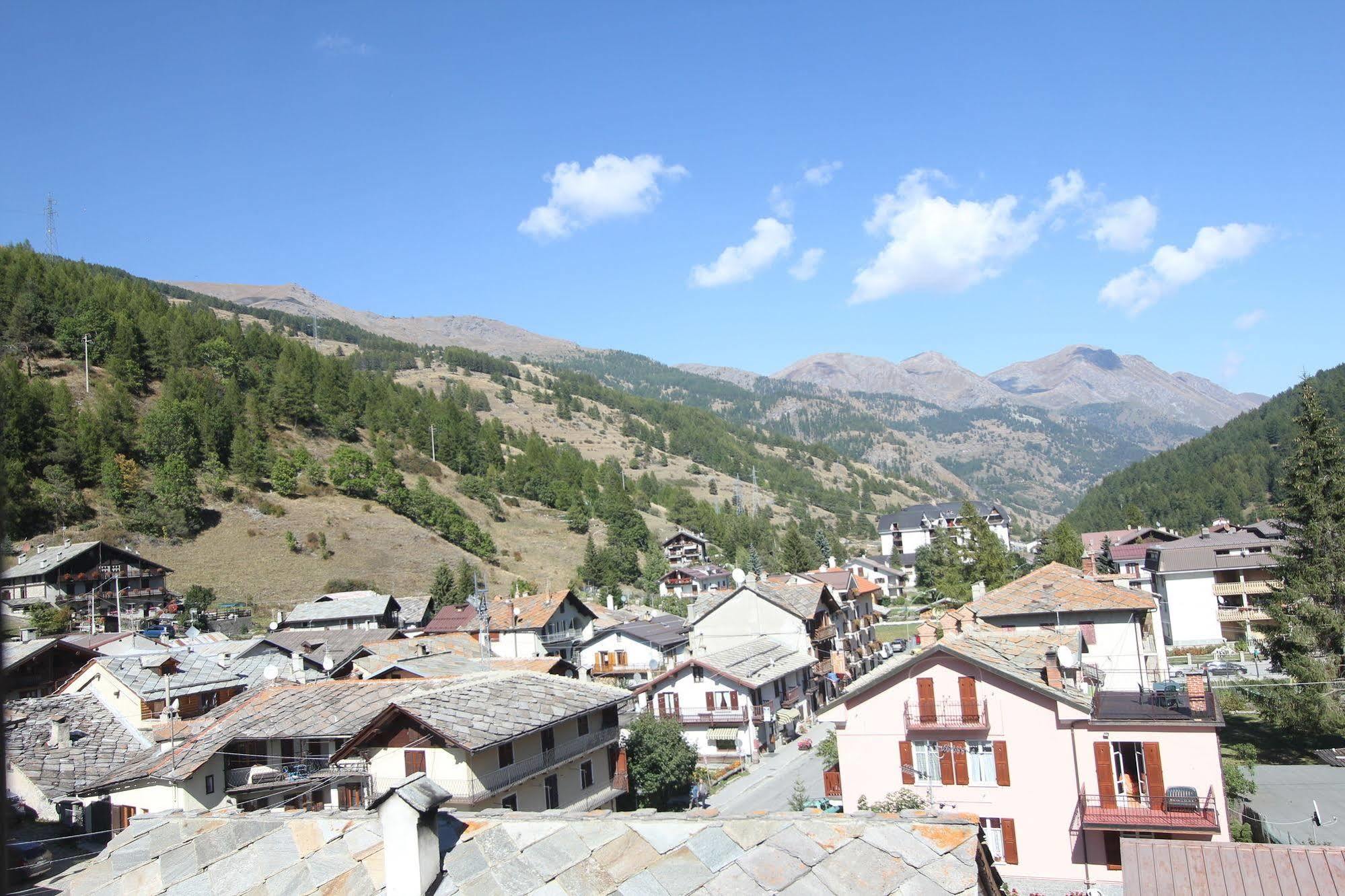 Residence Albergian Pragelato Zewnętrze zdjęcie